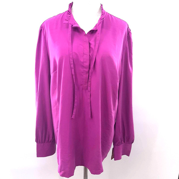NWT Merona Beautiful fuchsia chambray button up top in XXL. - Picture 1 of 7